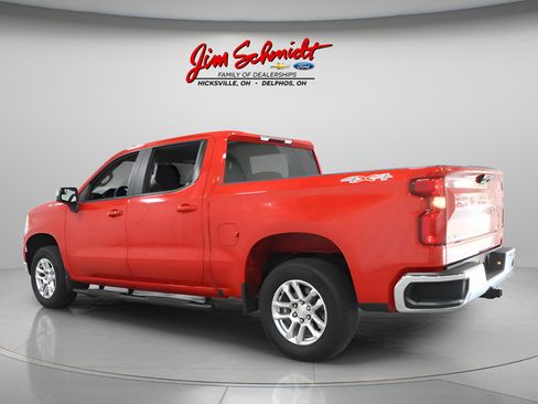 Used 2024 Chevrolet Silverado 1500 LT AWD/4WD image 4