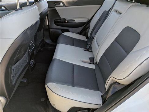 Used 2019 Kia Sportage EX w/ EX Sport Appearance Package image 18