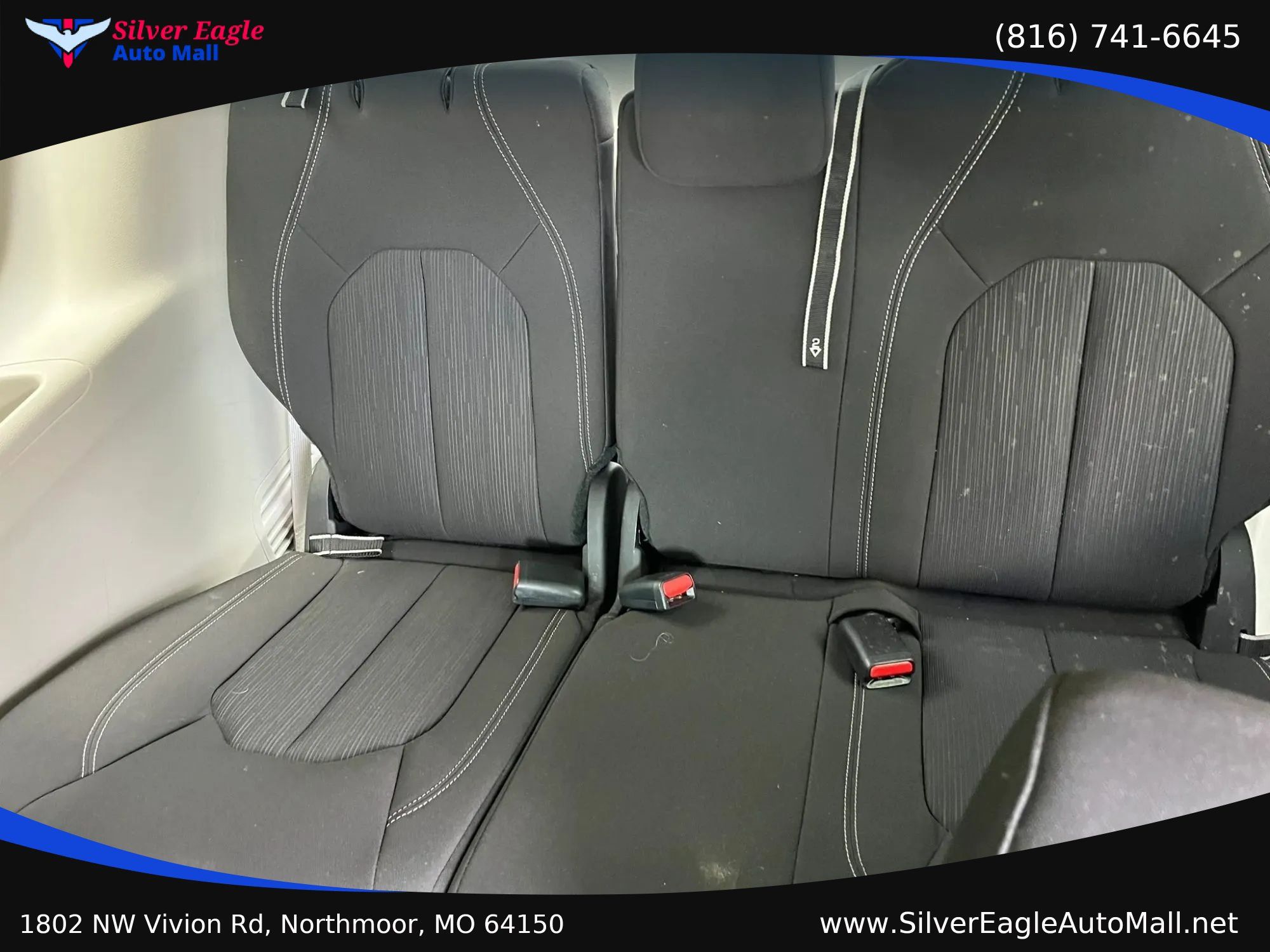 Used 2024 Chrysler Voyager LX FWD image 15