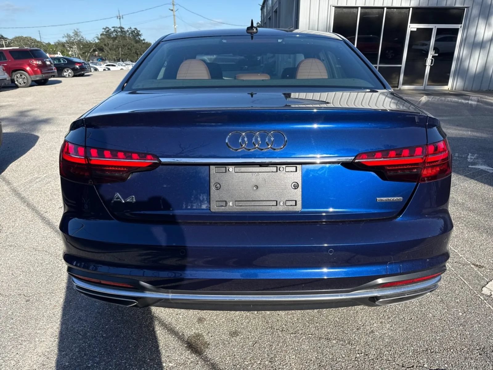 Used 2023 Audi A4 2.0T Premium w/ Convenience Package AWD/4WD image 9