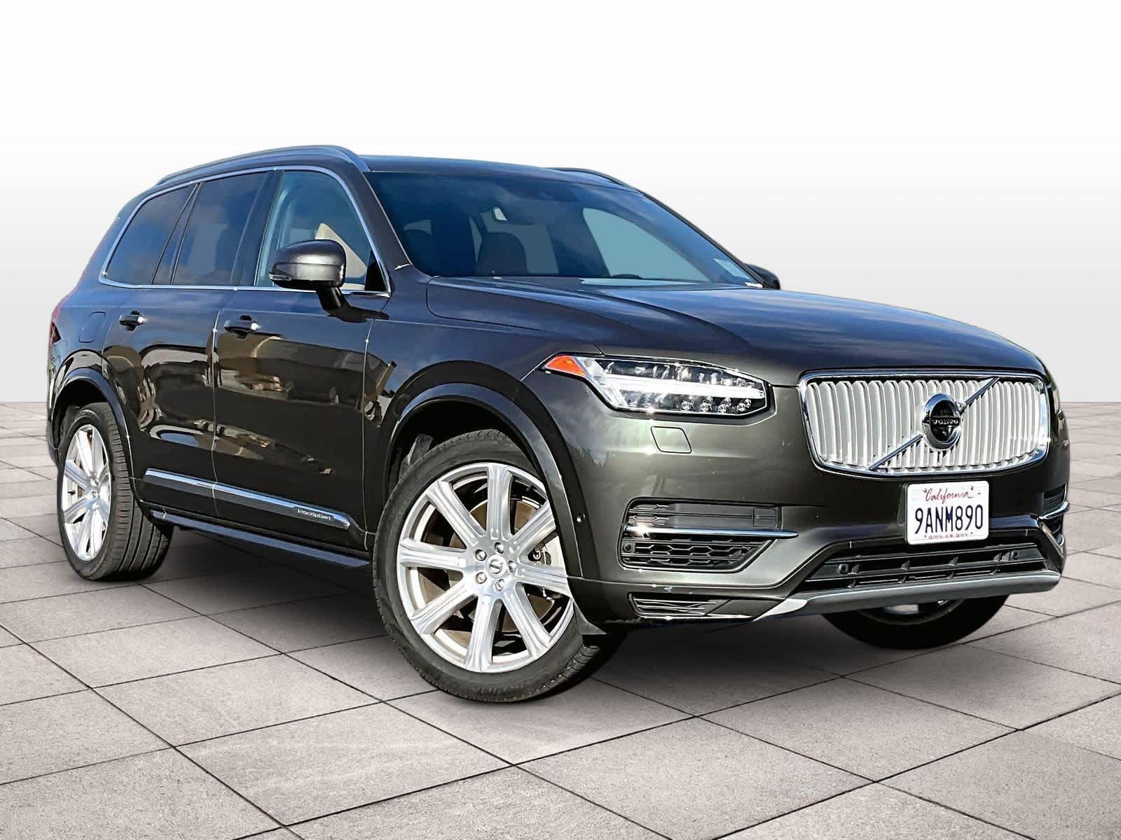 Used 2018 Volvo XC90 T8 Inscription w/ Convenience Package AWD/4WD image 2