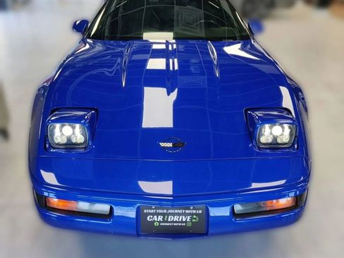 Used 1994 Chevrolet Corvette Coupe image 1