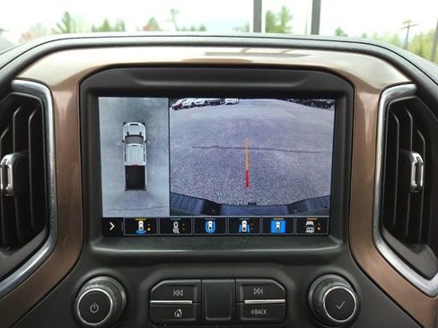 Used 2021 Chevrolet Silverado 2500 High Country w/ Z71 Off-Road Package AWD/4WD image 22