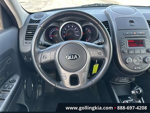 Used 2013 Kia Soul + image 11