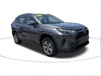 Used 2023 Toyota RAV4 XLE w/ XLE Grade Weather Package AWD/4WD video 1