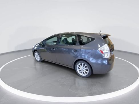 Used 2013 Toyota Prius V Five image 6