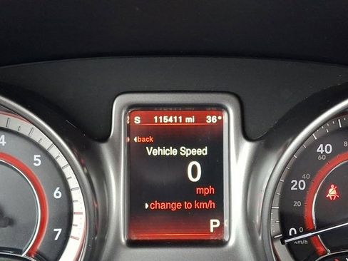 Certified 2017 Dodge Journey Crossroad image 24