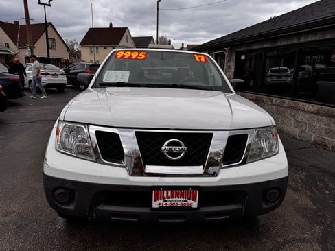 Used 2017 Nissan Frontier S image 2