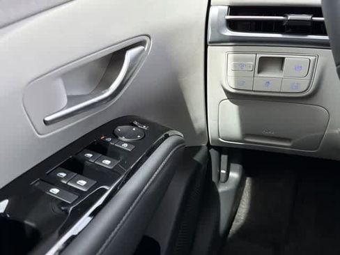 New 2026 Hyundai Tucson Limited AWD/4WD image 14