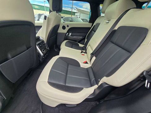 Used 2022 Land Rover Range Rover Sport HST AWD/4WD image 17