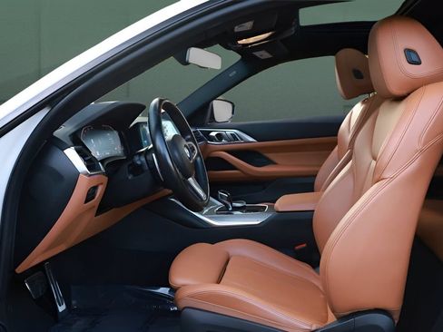 Used 2022 BMW 430i Coupe w/ M Sport Package RWD image 17
