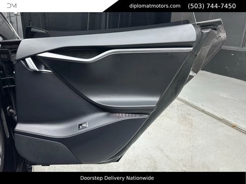 Used 2020 Tesla Model S Performance image 26