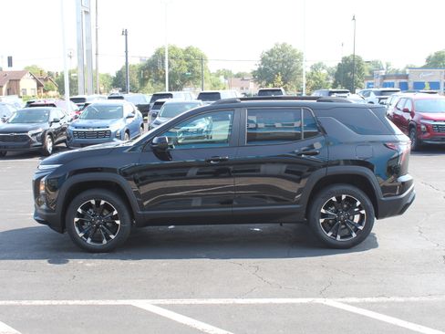 New 2027 Chevrolet Equinox RS FWD image 6