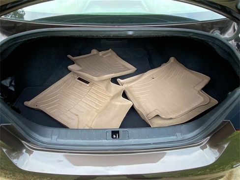 Used 2015 INFINITI Q70 3.7 image 30