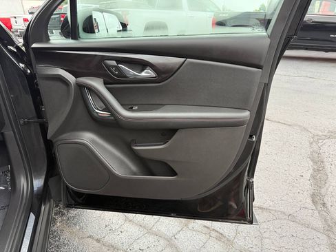 Used 2019 Chevrolet Blazer RS w/ Sun and Wheels Package FWD image 23