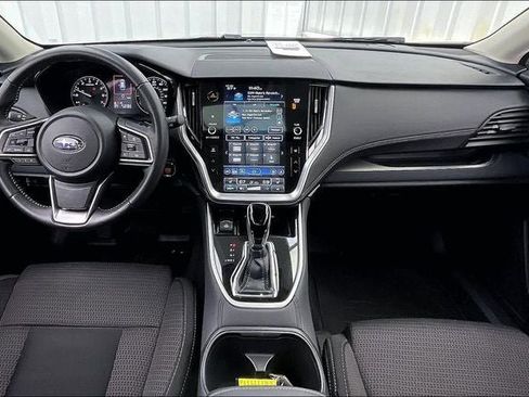 Used 2024 Subaru Outback Premium AWD/4WD image 15