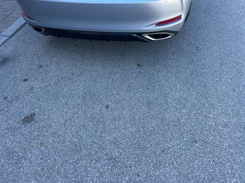 Used 2023 Lexus ES 350 F Sport image 4