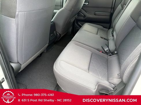 Certified 2025 Nissan Frontier SV RWD image 31