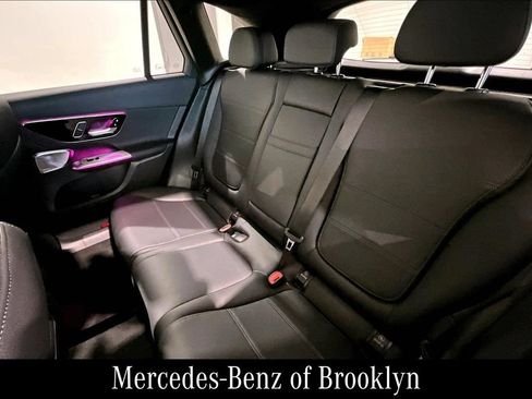 Certified 2025 Mercedes-Benz GLC 350e 4MATIC image 22