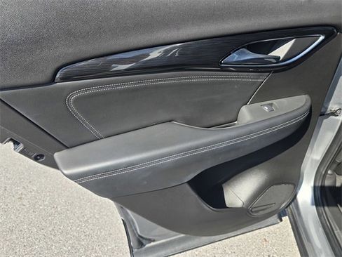 Used 2023 Buick Envision Essence w/ Sport Touring Package image 13