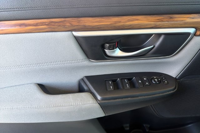 Used 2019 Honda CR-V EX image 12