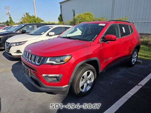 Used 2018 Jeep Compass Latitude w/ Popular Equipment Group AWD/4WD image 10