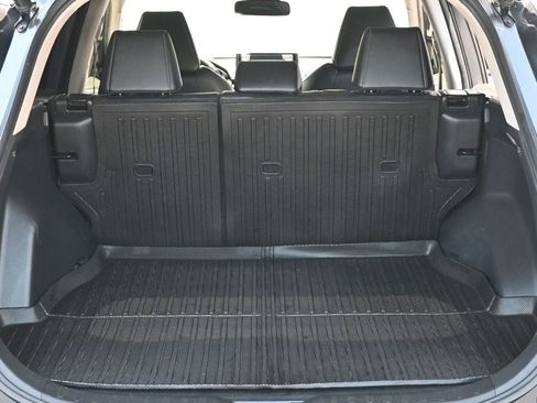 Used 2021 Toyota RAV4 XLE Premium w/ Carpet Mat Package (TMS) FWD image 21