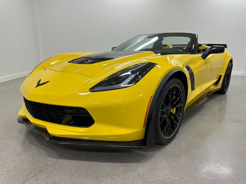 Used 2016 Chevrolet Corvette Z06 w/ C7.r Special Edition image 28