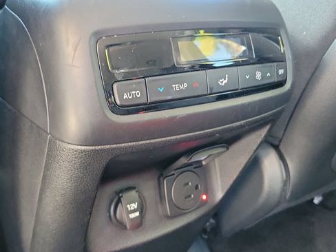 Used 2020 Hyundai Palisade SEL w/ Convenience Package FWD image 21