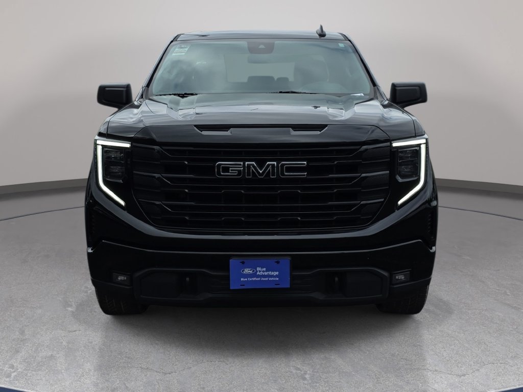 Used 2024 GMC Sierra 1500 Elevation AWD/4WD image 2