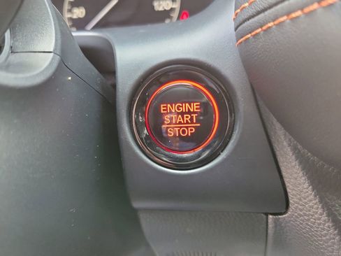 Used 2025 Honda HR-V Sport image 28