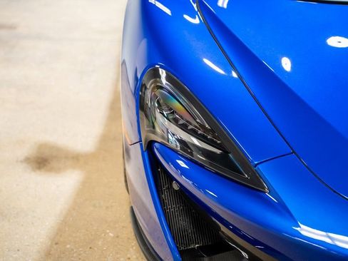 Used 2017 McLaren 570S Coupe image 5