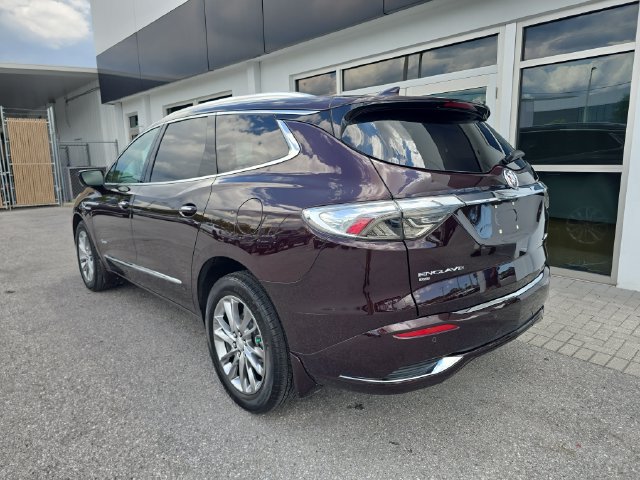 Certified 2023 Buick Enclave Avenir w/ Trailering Package, 5000 lbs. AWD/4WD image 5