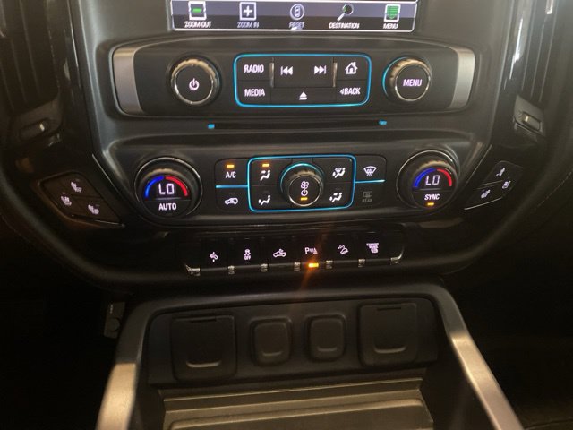 Certified 2018 GMC Sierra 2500 SLT w/ Duramax Plus Package AWD/4WD image 22
