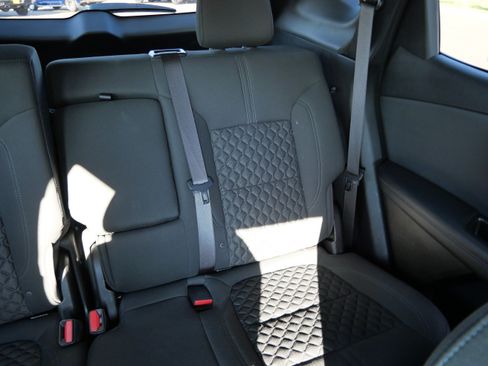 Used 2020 Chevrolet Blazer LT AWD/4WD image 14