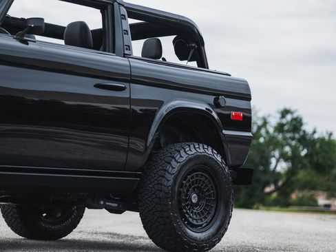 Used 2024 Ford Bronco Black Diamond AWD/4WD image 20