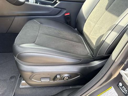 New 2025 Jeep Grand Cherokee Altitude RWD image 10