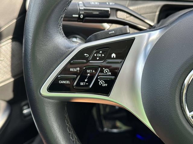 Used 2025 Mercedes-Benz C 300 4MATIC Sedan image 29