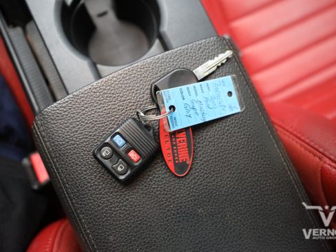 Used 2009 Ford Mustang GT RWD image 46