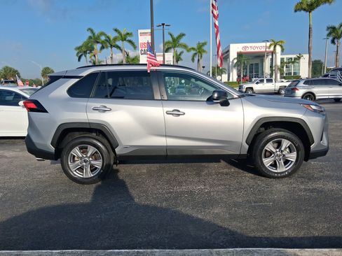 Used 2024 Toyota RAV4 LE AWD/4WD image 13