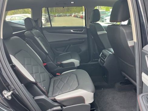 New 2026 Volkswagen Atlas Peak Edition AWD/4WD image 31