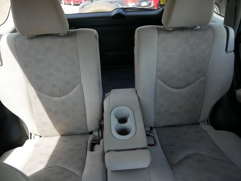 Used 2011 Toyota RAV4 2WD w/ Base L4 Extra Value Pkg image 13