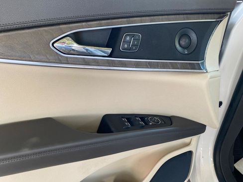 Used 2019 Lincoln Nautilus Reserve FWD image 19