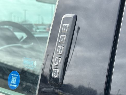 Used 2017 Ford F150 XLT w/ Equipment Group 301A Mid image 12