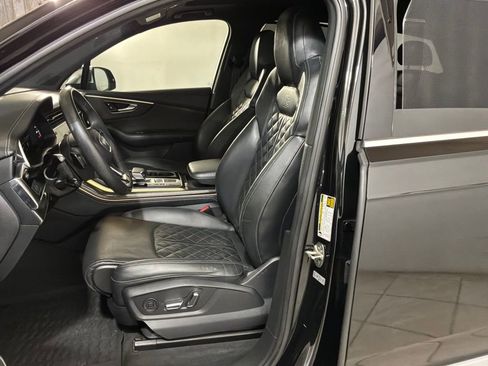 Used 2022 Audi SQ7 Premium Plus w/ SQ7 Executive Package image 6