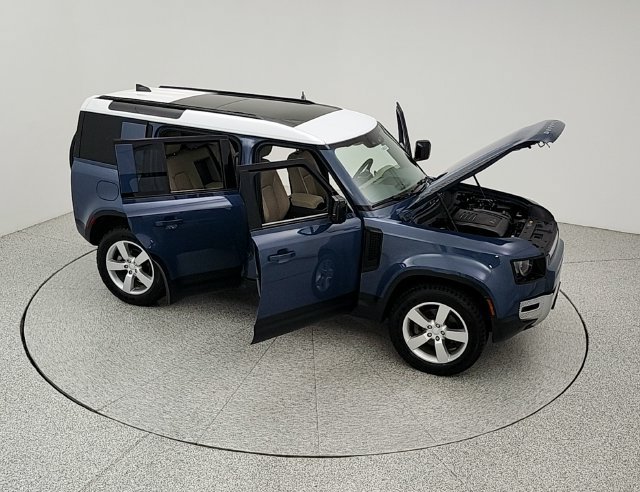 Used 2023 Land Rover Defender 110 S AWD/4WD image 22