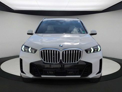 Used 2026 BMW X5 xDrive40i w/ Executive Package AWD/4WD image 3