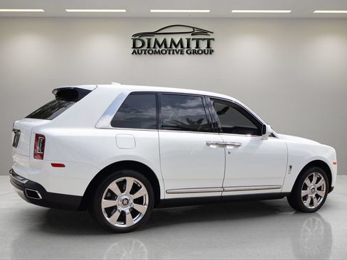 Certified 2024 Rolls-Royce Cullinan AWD/4WD image 5