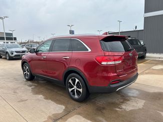 Used 2017 Kia Sorento EX w/ EX Advanced Touring Package FWD video 2