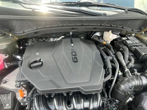 Used 2025 Hyundai Tucson SE FWD image 31